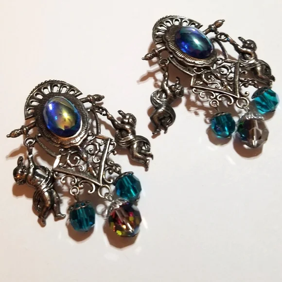 1980s Runway Style Cherub Aurora Borealis Long Earrings - Picture 5 of 7